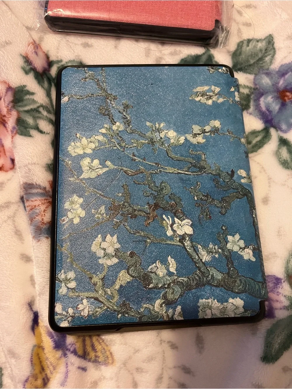 Kindle Paperwhite 11th Gen 2021 2 Case Bundle